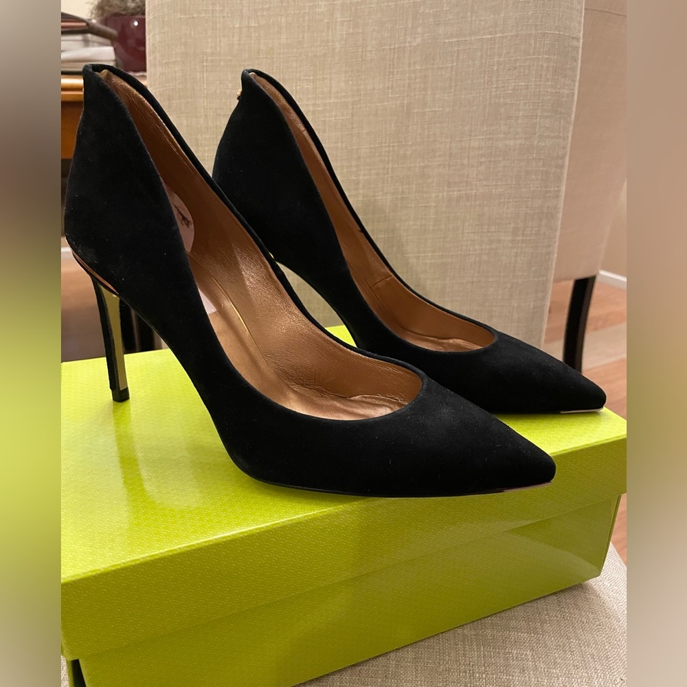 Ted baker black suede pumps size 40
